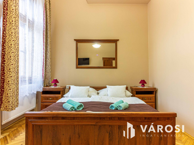 Belvárosi Apartman a Napfény Városában eladó!