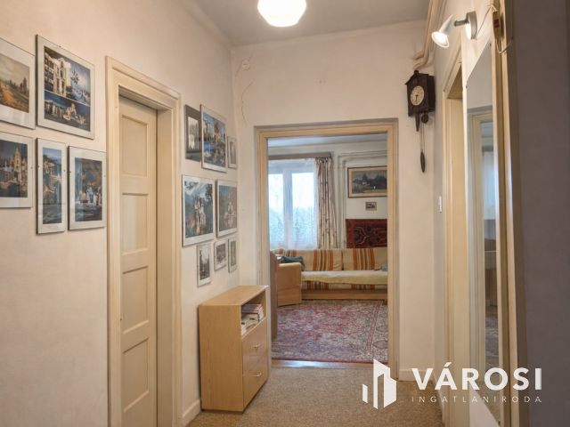 Debrecen-Kertváros kiváló helyen, telek eladó!