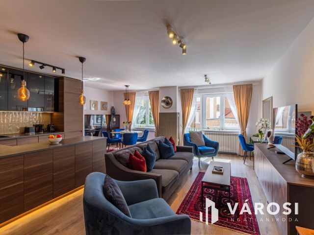 Luxusérzet a Dóm tövében – Panoráma Szeged belvárosában